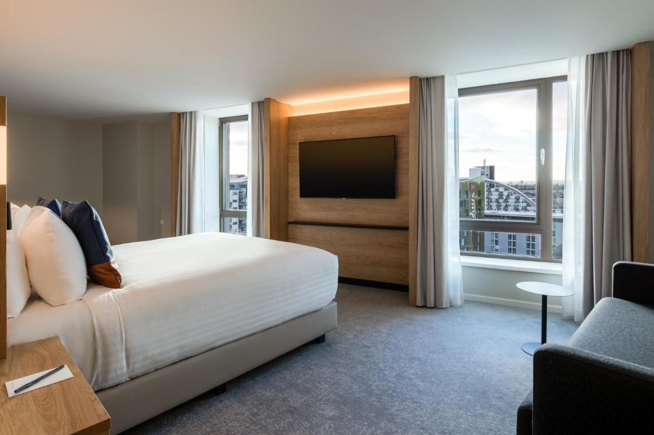 Courtyard By Marriott Glasgow Sec Exterior foto